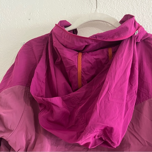 Lululemon Evergreen Anorak Ripened Raspberry / Autumn Red – Size 6 - Picture 11 of 13